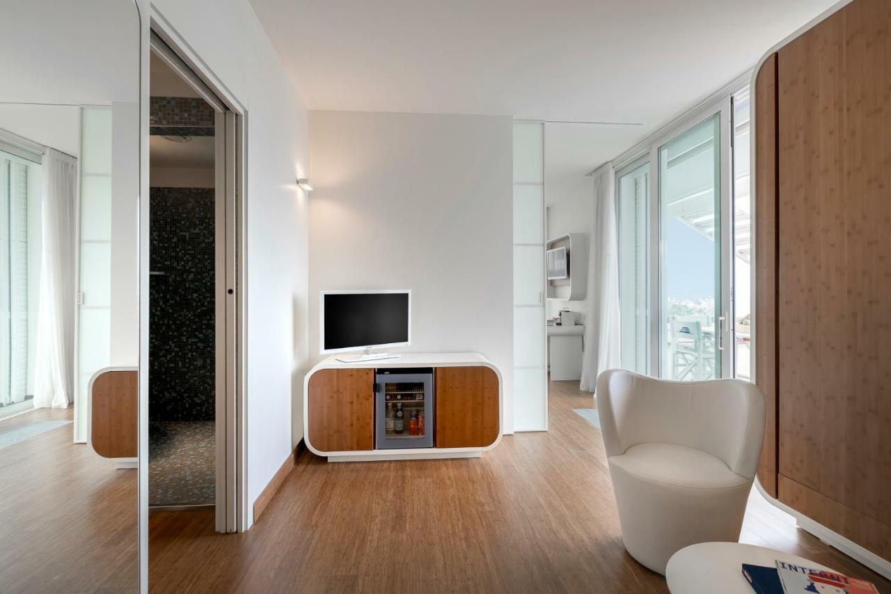 T-Suite Hotel 4*