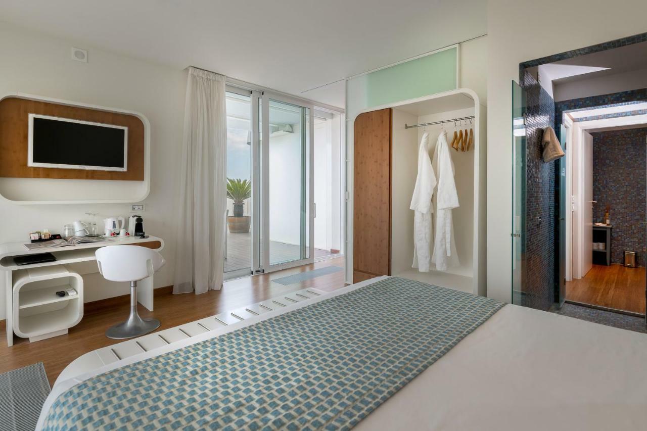 T-Suite Hotel Hotel