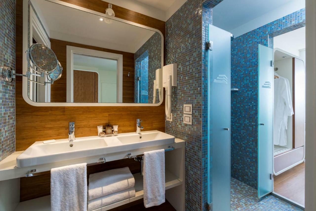Hotel T-Suite Hotel 4*